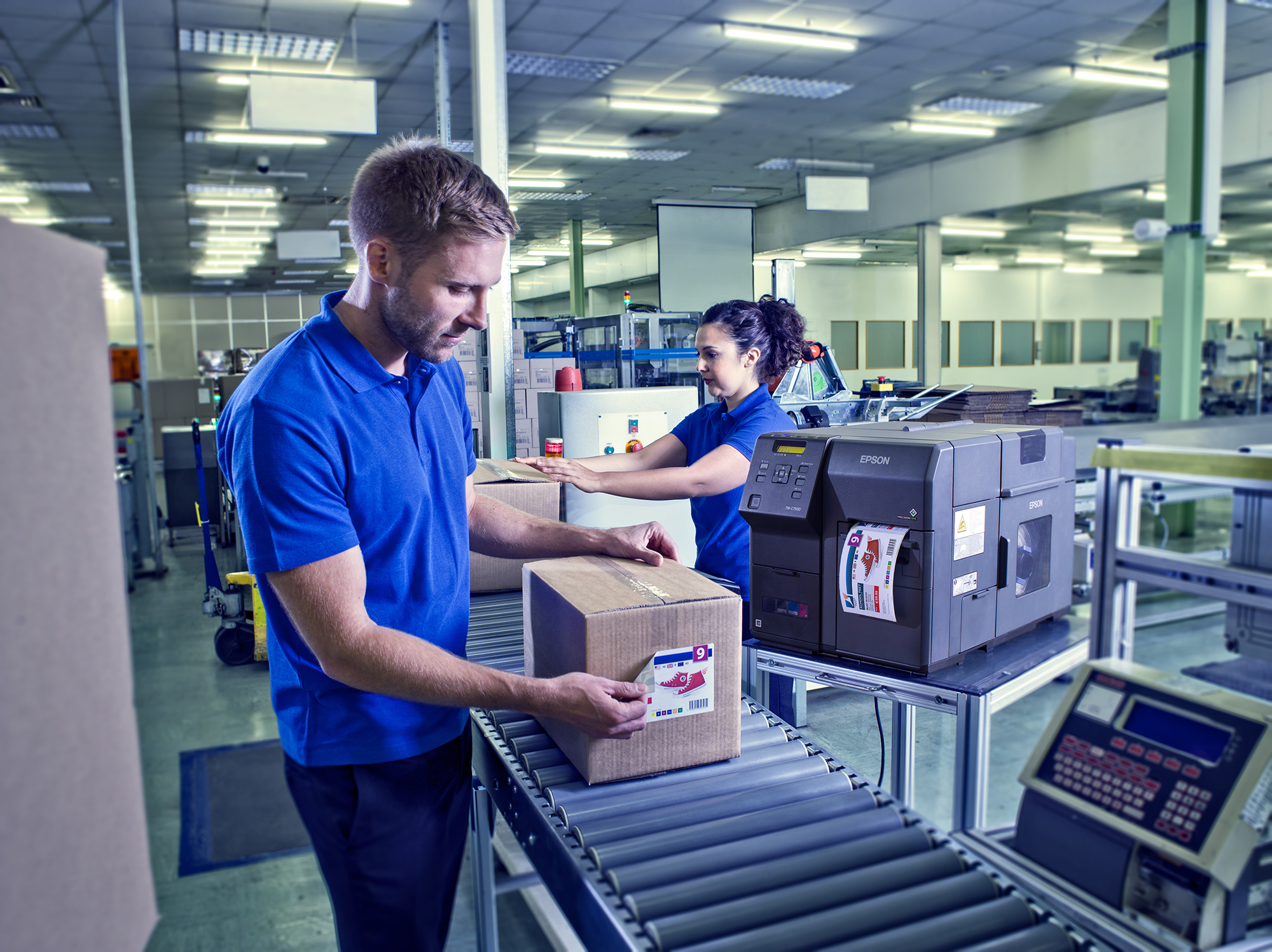 0023_0815_pictures_hires_en_int_colorworks_c7500